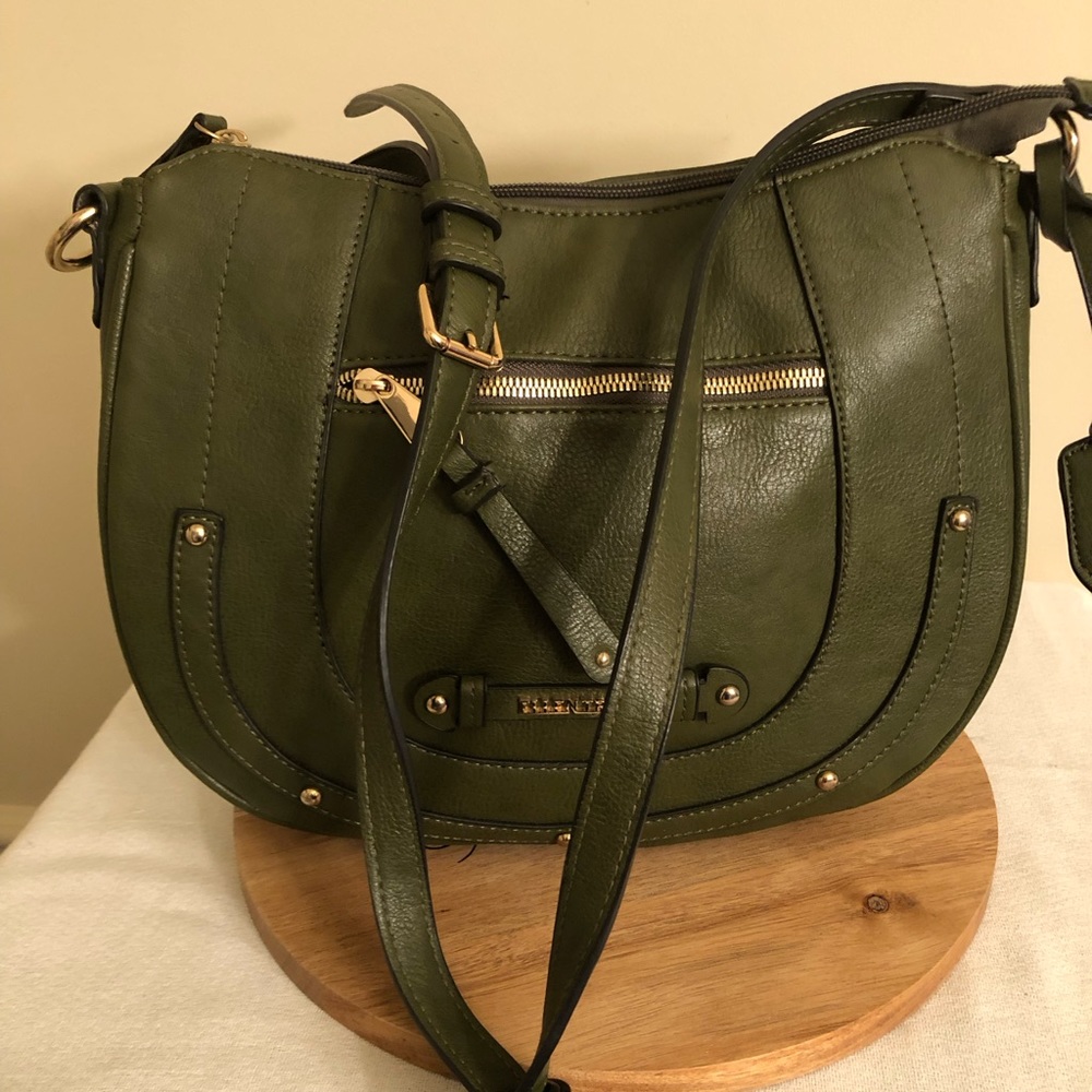 Ellen Tracy Purse Crossbody Pocketbook Shoulder Bag